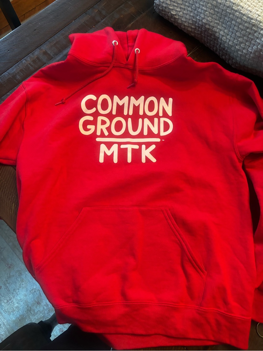 Common Ground MTK Red Hoodie Montauk NY Bar Staff Hoodie NWOT